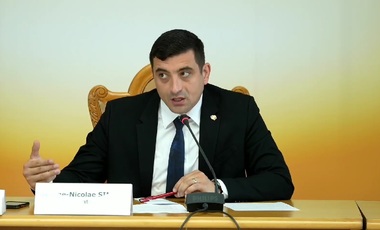 George Simion solicită întrunirea de urgenţă a conducerii Camerei Deputaţilor şi Senatului pentru o sesiune extraordinară pentru a adopta proiectele care îi privesc pe transportatori şi agricultori