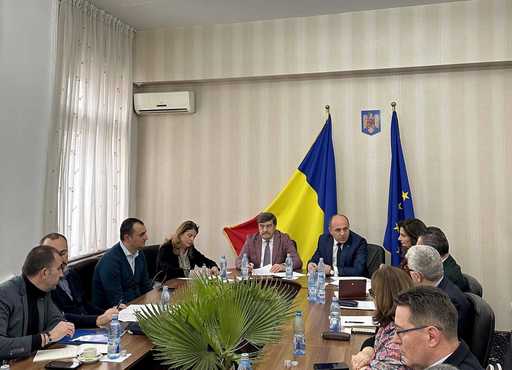 Conducerea Autorităţii Electorale Permanente, întâlnire cu instituţiile implicate în organizarea alegerilor europarlamentare din 9 iunie / Toni Greblă: Alegerile trebuie să fie organizate impecabil