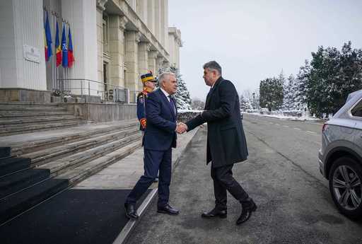 Ministrul Apărării, Angel Tâlvăr, întâlnire la sediul MApN cu premierul Ciolacu: Am discutat spre condiţiile de muncă şi de viaţă ale celor care îşi servesc ţara în cadrul forţelor armate şi despre nevoile de înzestrare ale Armatei 