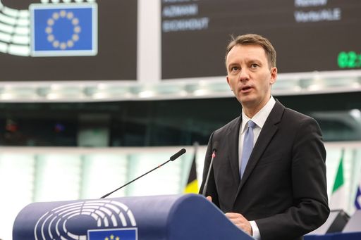 Mureşan: După alegerile din iunie, PPE va lucra cu celelalte grupuri politice proeuropene pentru formarea unei majorităţi stabile pe următorii cinci ani.  Partidele populiste au fost şi vor rămâne izolate la nivel european