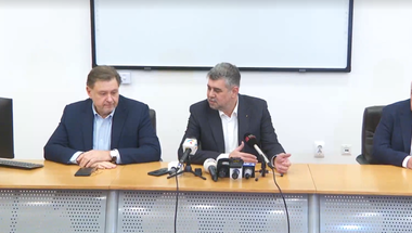 Ciolacu: Mai mult decât să îmi asum că într-un an electoral voi finaliza reforma sistemul bugetar nu pot să fac. Dacă îmi cereţi să fac ce nu s-a făcut în 30 de ani, să spun din acest moment toată lumea trebuie să dea afară 10 %, nu o să fac