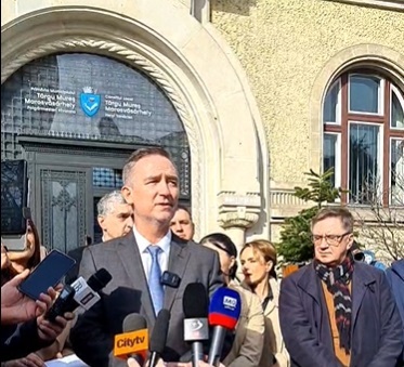 Chirurgul Horaţiu Suciu îşi anunţă demisia din PNL şi intenţia de a candida ca independent la Primăria Târgu Mureş
