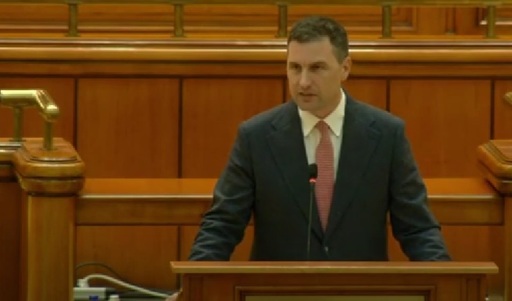 Tanczos Barna i-a oferit premierului Ciolacu un manual de istorie şi unul în limba română care descrie Ţinutul Secuiesc: Am vorbit şi despre autonomie, pe care secuii au pierdut-o aici, la Siculeni