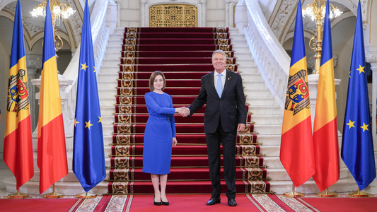 Klaus Iohannis o primeşte, marţi la Palatul Cotroceni, pe preşedinta Maia Sandu