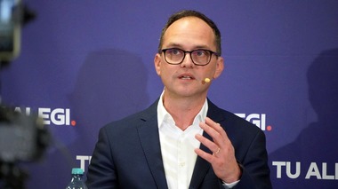 USR şi-a desemnat candidatul pentru Primăria Cluj: Deputatul Viorel Băltăreţu, preşedintele Filialei USR Cluj-Napoca / Desemnarea, în urma alegerilor primare deschise, o premieră naţională