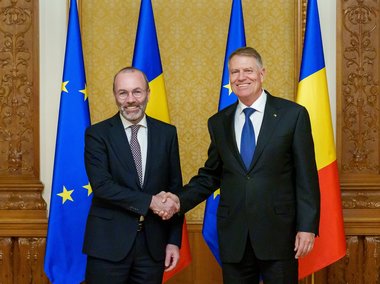 Klaus Iohannis a discutat cu preşedintele PPE Manfred Weber despre importanţa alegerilor europarlamentare şi despre importanţa consolidării proiectului european, apărarea valorilor comune şi a unităţii