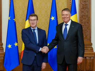 Klaus Iohannis, întrevedere cu preşedintele Partidului Popular din Spania, Alberto Núñez Feijóo, sosit la Bucureşti pentru Congresul Partidului Popular European