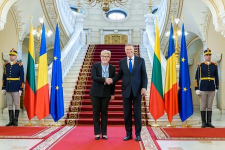 Klaus Iohannis a primit-o la Palatul Cotroceni pe Ingrida Šimonytė, prim-ministrul Lituaniei, cu care am discutat despre securitatea regională şi sprijinul continuu pentru Ucraina, ca parteneri UE şi aliaţi NATO
