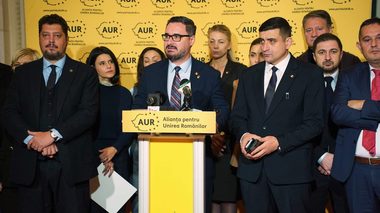 Proiect AUR: Angajaţii serviciilor de urgenţă voluntare/private să beneficieze de aceleaşi drepturi ca cei din structurile profesioniste, respectiv să fie încadraţi în condiţii speciale de muncă