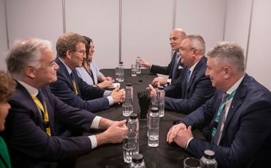 Ciucă, întrevedere cu liderul Opoziţie din Spania: Ne-am dori ca dubla cetăţenie să se poată acorda fără examen şi să se revină la formatul anterior al cărţilor de identitate de tip card