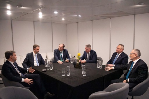 Nicolae Ciucă: Viitorul Republicii Moldova este alături de partenerii europeni şi cei nord-atlantici. I-am transmis premierului Dorin Recean sprijinul nostru total în acest parcurs