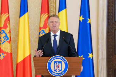 Iohannis, întrebat dacă ar locui în vila de protocol din Aviatorilor: Este o preocupare legată de alegeri. Este o preocupare electorală a unora. Eu nu am solicitat o locuinţă pentru când va fi să fie. Nici nu mi s-a oferit