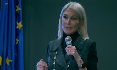 Raluca Turcan: Perioada în care PNL şi PSD se certau în spaţiul public, cu manipulări şi dezinformări, a reprezentat momentul în care extremismul a crescut