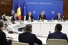 Premierul Ciolacu s-a întâlnit cu reprezentanţi ai lanţurilor de magazine autohtone şi ai distribuţiei din comerţul cu bunuri alimentare: Vrem să le oferim produselor româneşti şanse egale pe piaţă cu produsele de import