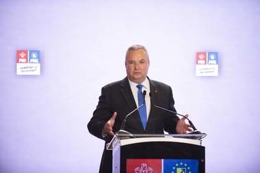 Ciucă, la prezentarea lui Cătălin Cîrstoiu: Am venit cu un om care nu a făcut nimic în viaţa dumnealui decât să slujească oamenii, într-o instituţie în care oamenii chiar au nevoie de ajutor când le este mai greu, care nu e interesat de afaceri