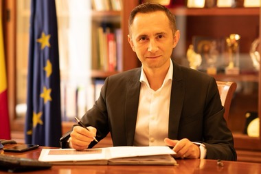 PNL Timiş anunţă că se opune alianţei cu PSD/ Nica: Nu e normal ca în judeţul în care Iohannis a câştigat alegerile cu aproape 80% şi în Timişoara, unde PSD obţine scoruri cu o cifră, să vină cineva de la Bucureşti să impună o alianţă contra naturii
