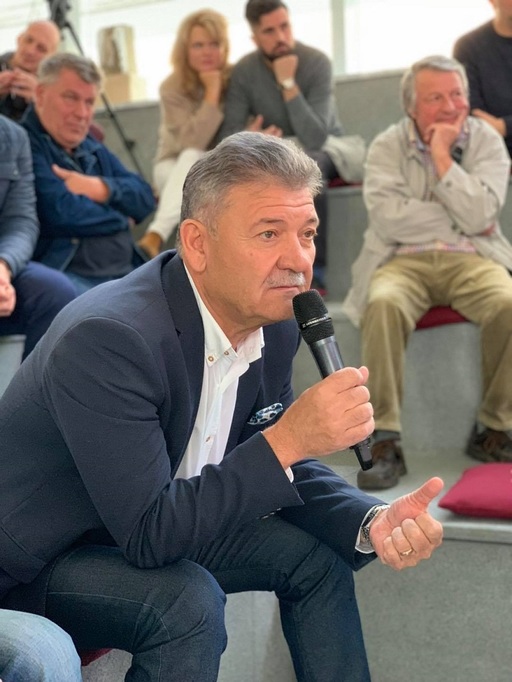 Mircea Hava, despre traseismul primarilor: O să tragem linie la sfârşit şi o să vedem câţi au trecut de la PNL la PSD şi câţi invers, şi o să vedeţi că balanţa înclină în cu totul şi cu totul în altă parte