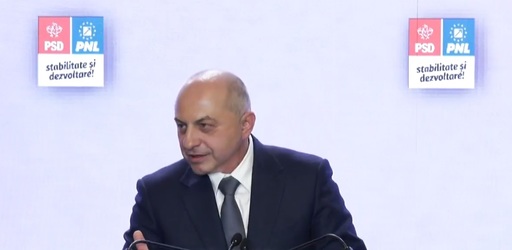 Cătălin Cîrstoiu neagă informaţiile conform cărora s-ar retrage din cursa electorală: Nu, nu există niciun fel de posibilitate, discuţie, gând, idee sau ce vreţi dumneavoastră. Eu voi candida mai departe
