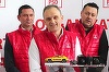 Prefectul de Prahova renunţă la funcţie pentru a candida la preşedinţia Consiliului Judeţean, funcţie vizată şi de Iulian Dumitrescu/ Anunţul, făcut cu două machete de Bentley şi Lamborghini pe pupitru