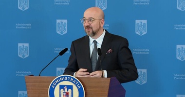 Michel, întrebat dacă Iohannis ar putea fi un succesorul său la şefia Consiliului European: El are deja un rol foarte important în Consiliu. Chestiunea NATO nu e una în care să mă pot pronunţa 