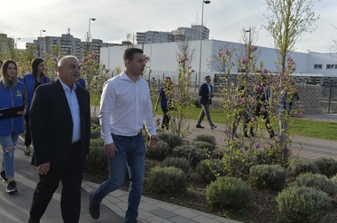 Cătălin Cîrstoiu: Indolenţa lui Nicuşor Dan a condamnat la degradare marile parcuri ale Capitalei / După patru ani de mandat, avem zero parcuri noi, iar cele emblematice sunt într-o stare deplorabilă

