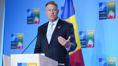 Klaus Iohannis, la împlinirea a 75 de ani de la înfiinţarea Alianţei Nord-Atlantice: România este ferm angajată în procesul de adaptare permanentă a NATO, astfel încât aceasta să devină mai puternică şi mai bine pregătită pentru viitor