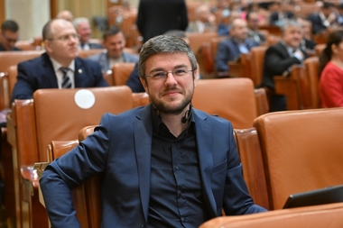 Senatorul Irineu Darău este candidatul Dreptei Unite la preşedinţia Consiliului Judeţean Braşov. El este susţinut şi de Forumul Democrat al Germanilor din România 
