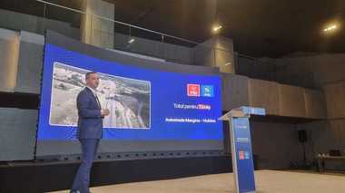 Alfred Simons: Domnul Nica m-a abordat direct pe mine şi prin intermediari să îl primim în PSD / Nica: Încep să îmi pun întrebări în privinţa nivelului său de inteligenţă