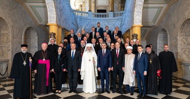 Nicolae Ciucă, întâlnire cu reprezentanţii cultelor recunoscute în România: Oamenii au nevoie de repere şi tradiţii, iar datoria statului este să sprijine fiecare cult, proporţional cu nevoile lui