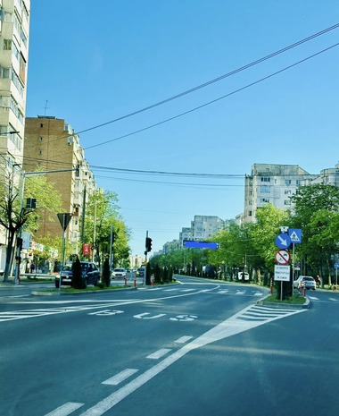 Viceprimarul PSD al municipiului Buzău acuză liberalii că au amplasat ilegal bannere pe un bulevard din oraş şi le cere să le dea jos, mai ales după ce au criticat proiectul de reabilitare: Respectarea legii e facultativă pentru PNL
