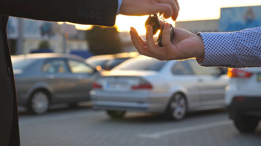 Camera Deputaţilor a adoptat un proiect care aprobă o OUG prin care trebuie efectuată, la 6 luni, inspecţia tehnică periodică pentru autovehiculele care au activitate RENT CAR / Legea merge la promulgare