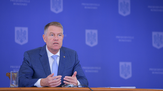 Klaus Iohannis a promulgat legea care prevede devansarea alegerilor prezidenţiale, cu cel mult 3 luni înainte de încheierea mandatului preşedintelui
