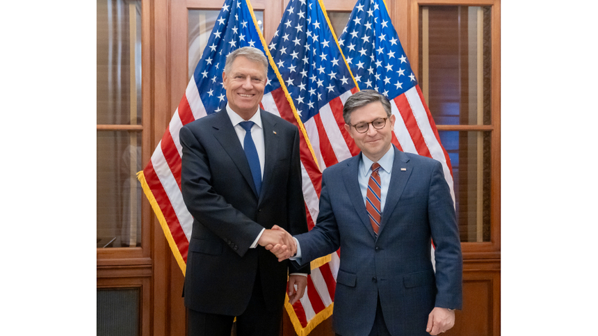 Klaus Iohannis, întrevedere cu preşedintele Camerei Reprezentanţilor din cadrul Congresului SUA, Mike Johnson/ Iohannis a subliniat angajamentul autorităţilor române de a consolida Parteneriatul Strategic cu SUA, inclusiv în domeniul securităţii energetice
