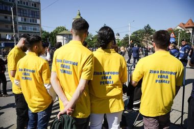 Scrisoare deschisă transmisă liderului PNL Nicolae Ciucă de către tinerii din PSD Iaşi: Vă solicităm retragerea sprijinului politic acordat primarului Mihai Chirica şi preşedintelui Cj Costel Alexe, amândoi dublu inculpaţi în dosare penale - FOTO
