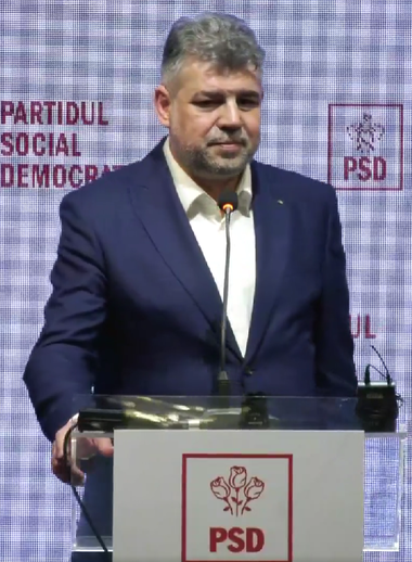 Ciolacu, întrebat cum comentează faptul că primarul din Sinaia şi-a serbat ziua într-o clădire administrată de RA-APPS: Nu am ştiinţă de acest lucru, o să mă informez