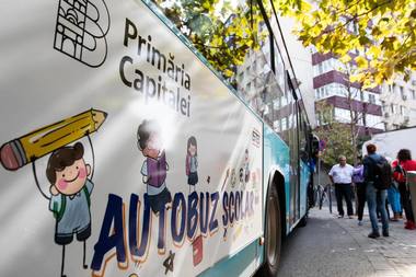 Gabriela Firea:  Autobuzul şcolar, unul dintre proiectele gândite pentru oamenii din Bucureşti care au fost abandonate, lăsate să dispară sau anulate de-a dreptul /  Una dintre priorităţi va fi realuarea şi extinderea acestui acestui proiect
