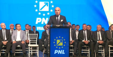 Rareş Bogdan, la Vrancea: Vom rămâne la guvernare, asta este ţinta noastră, şi să înlocuim un preşedinte liberal cu un alt preşedinte liberal / Astăzi, suntem partidul care atacă câştigarea alegerilor