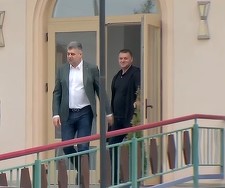 Actorul Florin Piersic, vizitat la spital de premierul Marcel Ciolacu şi de ministrul Sănătăţii Alexandru Rafila - FOTO