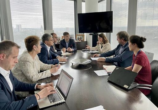 Marcel Boloş: Urmează doi ani foarte importanţi în materie de dezvoltare / Prognoza Comisiei privind deficitul nu este foarte optimistă / Datoria Guvernului este să facă eforturi pentru a asigura un echilibru

