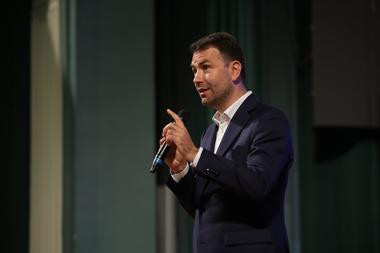 Dreapta Unită a lansat candidaţii pentru Bistriţa Năsăud: Călin Stan pentru Primăria Bistriţa şi Ionuţ Simionca pentru preşedinţia CJ / Drulă: conturăm o alternativă la un regim vechi şi corupt