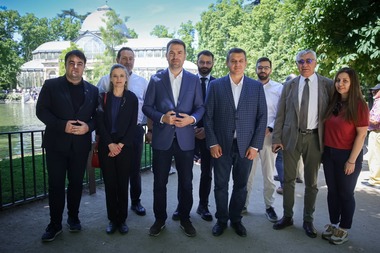 Cătălin Drulă, de la Madrid: Avem o Românie în afara graniţelor, o Românie a celor care au plecat pentru o viaţă mai bună, pentru şcoli şi spitale mai bune şi pentru a fi respectaţi de stat