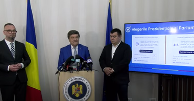 Toni Greblă (AEP): Aproximativ o sută de milioane de buletine de vot, tipărite pentru alegerile din 9 iunie / Votarea începe la 7.00 dimineaţa şi se încheie la ora 22.00, dar se poate prelungi până la 23.59 în cazul în care mai sunt votanţi la coadă