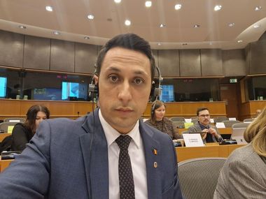 Vlad Gheorghe, despre Clotilde Armand şi Vlad Voiculescu: Dacă ai urmărire penală începută, nu poţi fi candidat. Când era Dragnea, asta spunea şi el: ”Domnule, sunt nevinovaţi săracii, i-a luat Kovesi, sunt nevinovaţi până la sentinţa defintivă” - VIDEO
