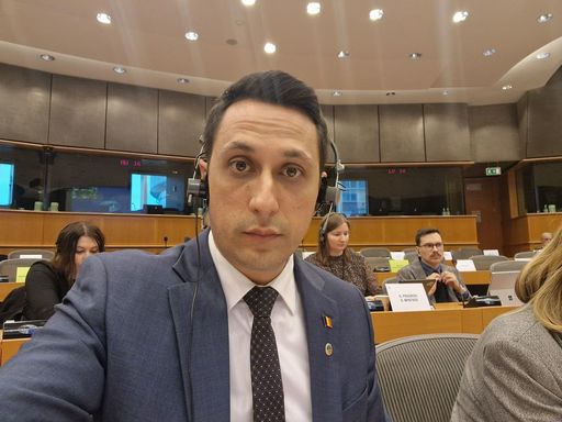 Vlad Gheorghe, despre Clotilde Armand şi Vlad Voiculescu: Dacă ai urmărire penală începută, nu poţi fi candidat. Când era Dragnea, asta spunea şi el: ”Domnule, sunt nevinovaţi săracii, i-a luat Kovesi, sunt nevinovaţi până la sentinţa defintivă” - VIDEO
