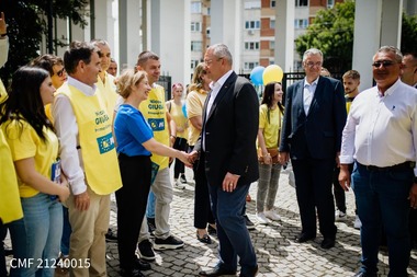 Nicolae Ciucă: Craiova merită o administraţie liberală care să dezvolte oraşul / Precum întregul judeţ Dolj, în ultimii ani acest municipiu a avut o evoluţie economică mai lentă decât ţara în ansamblu, iar nivelul de trai este sub media naţională