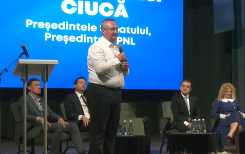 Nicolae Ciucă: Să ne menţinem această stare de mobilizare şi de vigilenţă, astfel încât să ne asigurăm că se derulează un proces electoral corect peste tot / Nu cred că mai funcţionează această formulă de a stimula votul