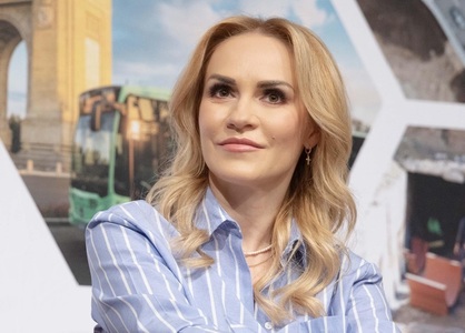 Gabriela Firea, despre companiile municipale: Dacă aş reveni la Primărie, aş lăsa să funcţioneze doar câteva dintre societăţi, în special cele care au ca activitate infrastructura critică, iar în toate celelalte domenii am organiza licitaţii publice