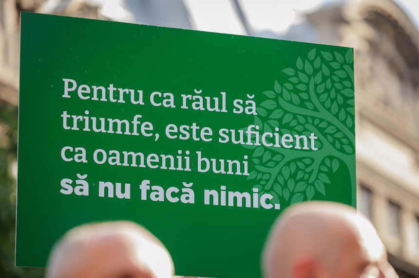 (P) Alianţa Dreapta Unită, apel către români: „Ieşiţi masiv la vot şi nu vă risipiţi voturile!”