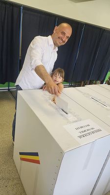 ALEGERI 2024 - Radu Mihaiu: Am votat pentru un Bucureşti modern, pentru un Bucureşti din care să nu mai vrem să plecăm