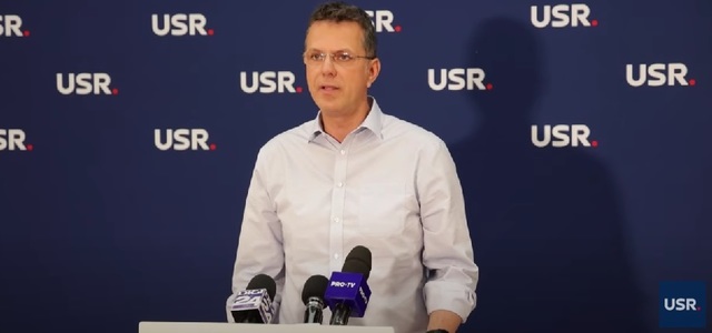 Ionuţ Moşteanu: Repornim USR cu toată forţa, PSD şi PNL tratează democraţia ca pe un joc de alba-neagra